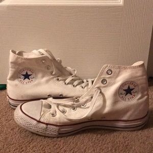 Women’s 9.5 White High Top Converse Chuck Taylors